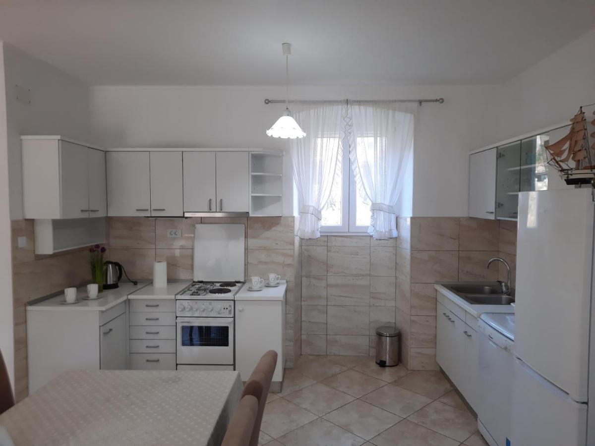 Apartments Villa Beba Komiža Zewnętrze zdjęcie