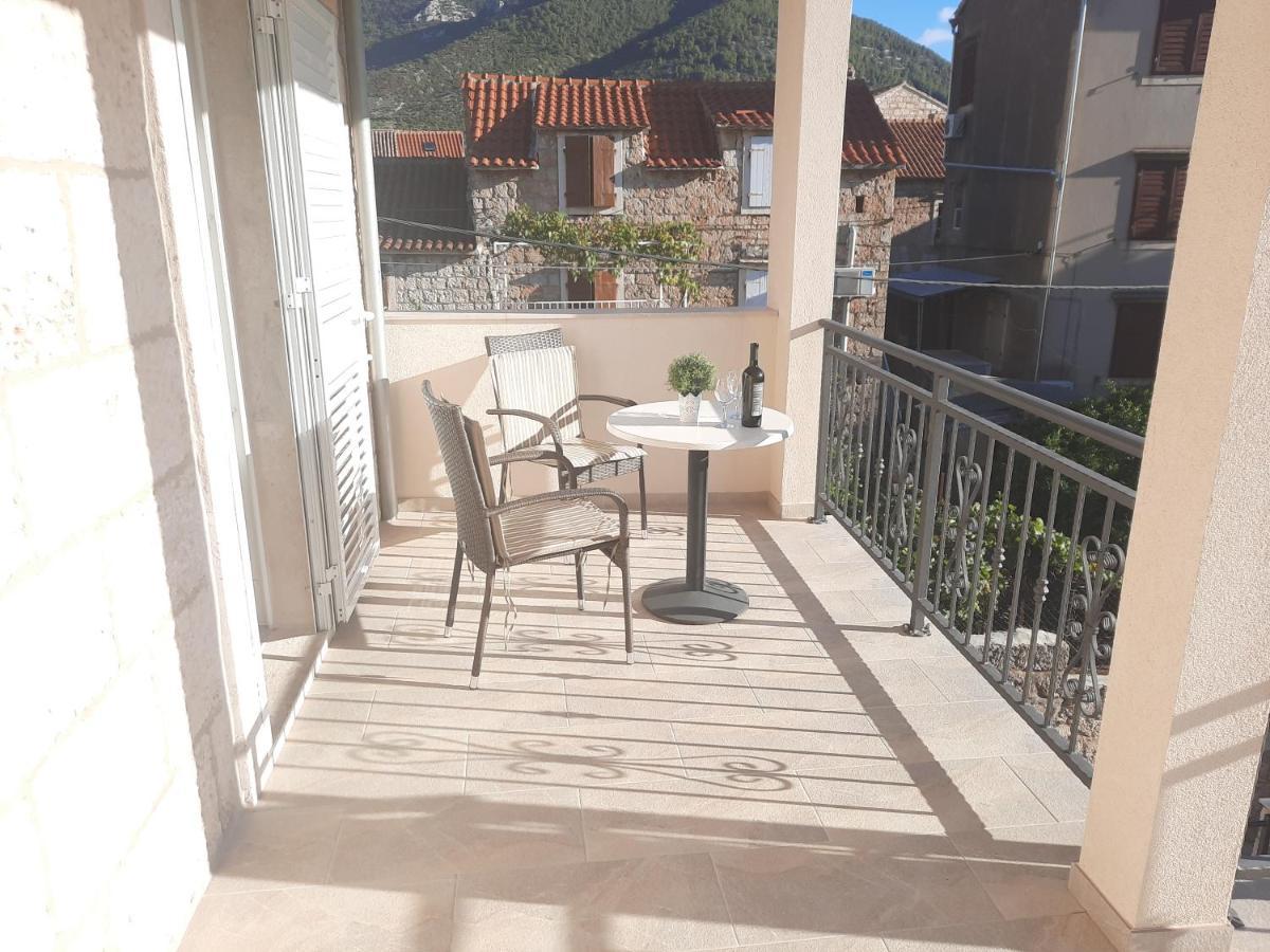Apartments Villa Beba Komiža Zewnętrze zdjęcie