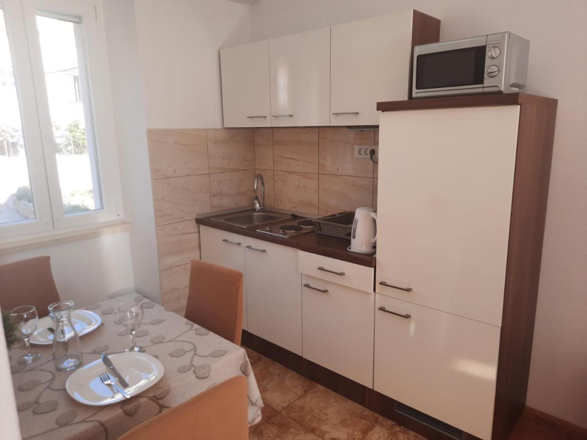 Apartments Villa Beba Komiža Zewnętrze zdjęcie