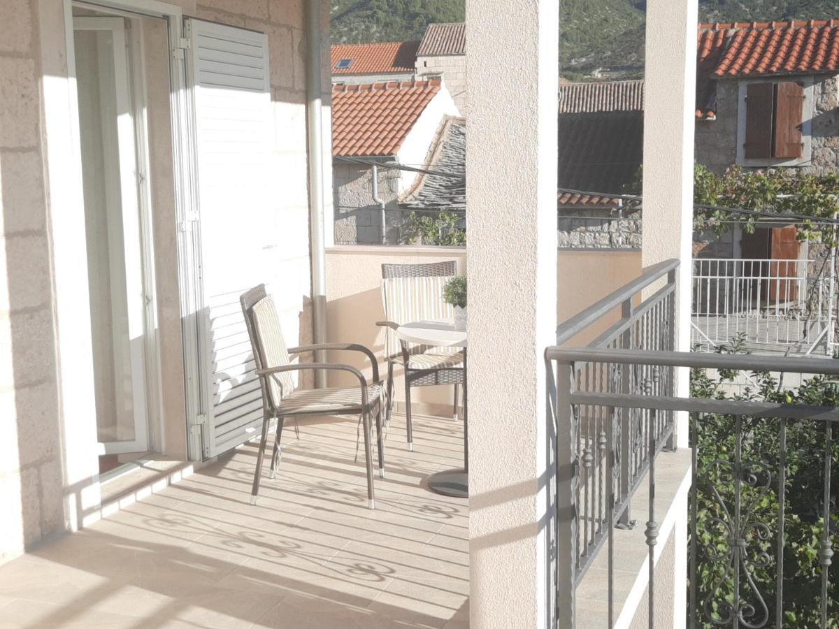 Apartments Villa Beba Komiža Zewnętrze zdjęcie