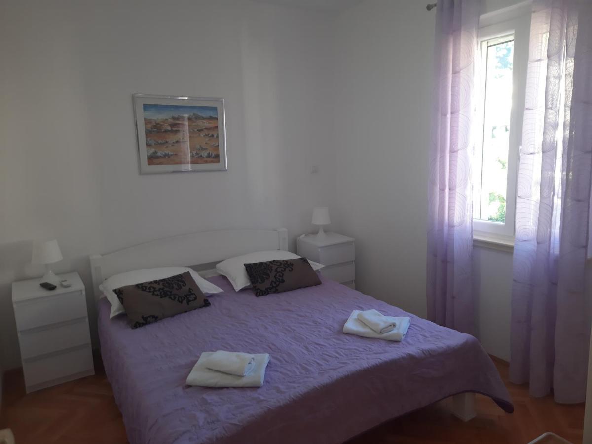 Apartments Villa Beba Komiža Zewnętrze zdjęcie