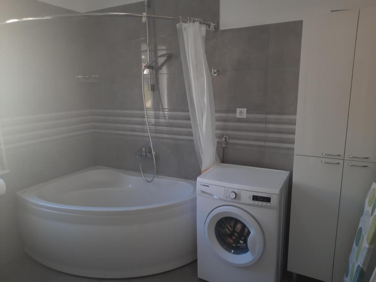 Apartments Villa Beba Komiža Zewnętrze zdjęcie